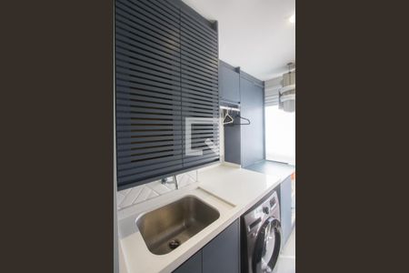 Apartamento à venda com 72m², 2 quartos e 1 vagaÁrea de Serviço