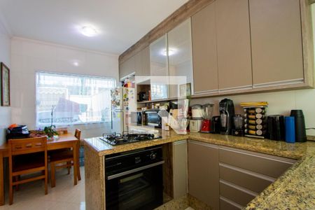 Casa à venda com 78m², 3 quartos e 2 vagasCozinha