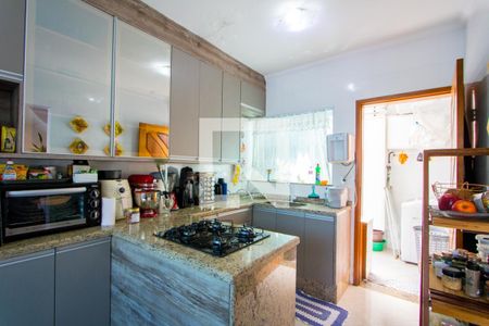 Casa à venda com 78m², 3 quartos e 2 vagasCozinha