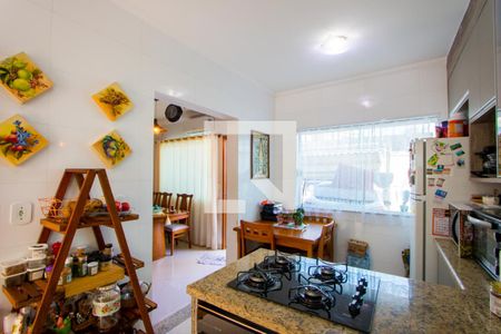 Casa à venda com 78m², 3 quartos e 2 vagasCozinha