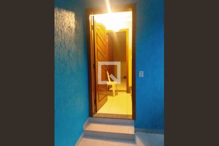 Casa à venda com 112m², 2 quartos e 2 vagasCorredor 