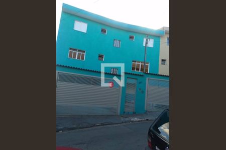 Casa à venda com 112m², 2 quartos e 2 vagasFachada