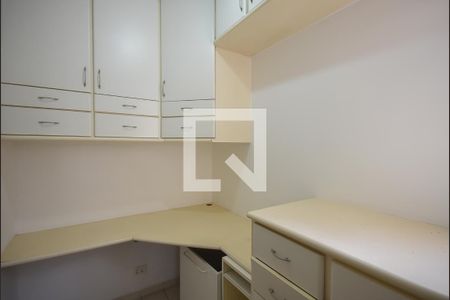 Apartamento à venda com 101m², 3 quartos e 2 vagasQuarto de Serviço