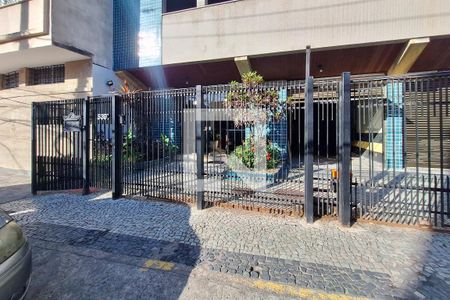 Apartamento para alugar com 100m², 2 quartos e 1 vagaFachada