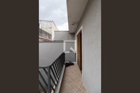 Casa à venda com 117m², 2 quartos e 2 vagas Casa à venda com 117m², 2 quartos e 2 vagasVaranda Suíte 2