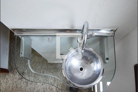 Casa à venda com 250m², 3 quartos e 2 vagasLavabo