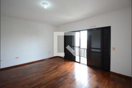 Casa à venda com 250m², 3 quartos e 2 vagasQuarto 1 ( Suíte )