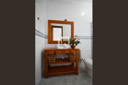 Casa à venda com 250m², 3 quartos e 2 vagasBanheiro da Suíte