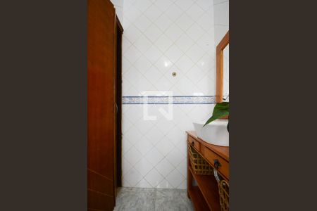 Casa à venda com 250m², 3 quartos e 2 vagasBanheiro da Suíte