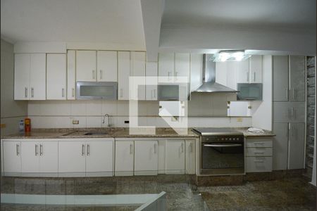 Casa à venda com 250m², 3 quartos e 2 vagasCozinha - Armários