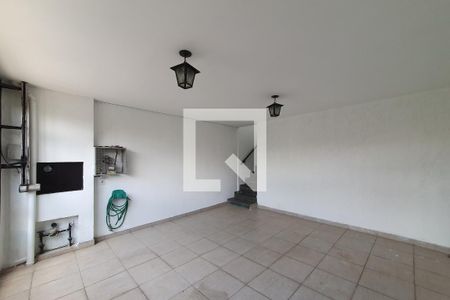 Casa à venda com 250m², 3 quartos e 2 vagasGaragem