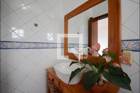 Casa à venda com 250m², 3 quartos e 2 vagasBanheiro da Suíte