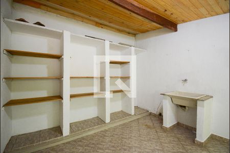 Casa à venda com 250m², 3 quartos e 2 vagasÁrea de Serviço