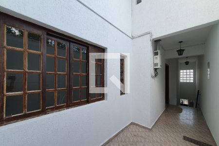 Casa à venda com 250m², 3 quartos e 2 vagasQuintal