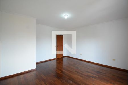 Casa à venda com 250m², 3 quartos e 2 vagasQuarto 1 ( Suíte )