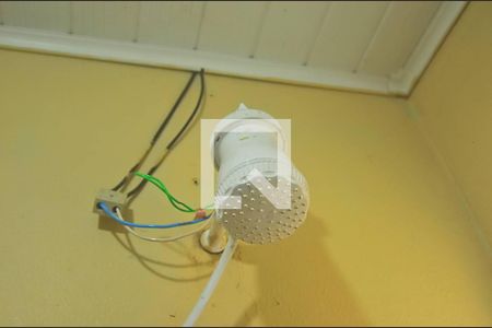 Casa à venda com 70m², 2 quartos e 3 vagas Casa à venda com 70m², 2 quartos e 3 vagasBanheiro