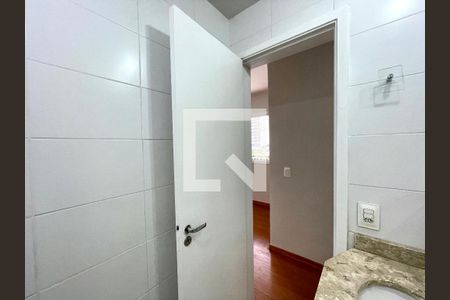Apartamento para alugar com 74m², 3 quartos e 2 vagasBanheiro Social
