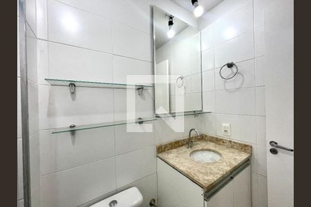 Apartamento para alugar com 74m², 3 quartos e 2 vagasBanheiro da Suíte