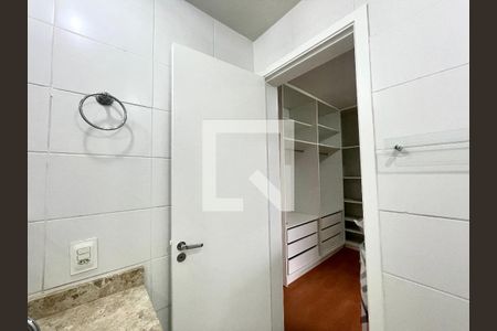 Apartamento para alugar com 74m², 3 quartos e 2 vagasBanheiro da Suíte