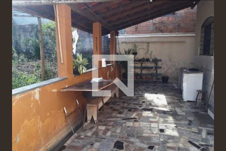 Casa à venda com 360m², 4 quartos e 6 vagasÁrea comum