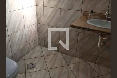 Casa à venda com 360m², 4 quartos e 6 vagasBanheiro
