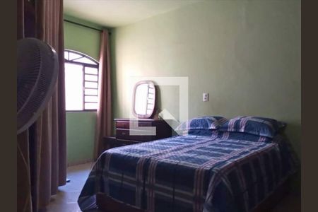 Casa à venda com 360m², 4 quartos e 6 vagasQuarto