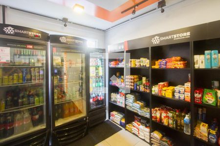 Apartamento para alugar com 38m², 2 quartos e 1 vagaMini Mercado