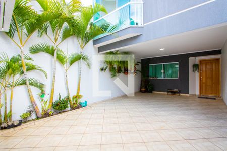 Casa à venda com 230m², 3 quartos e 4 vagasGaragem