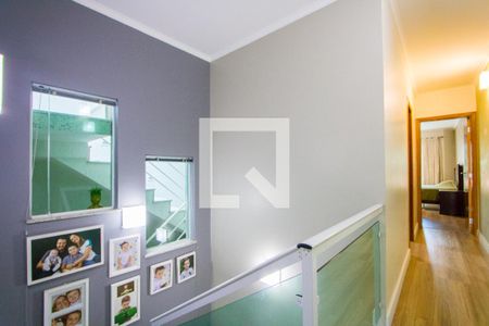 Casa à venda com 230m², 3 quartos e 4 vagasCorredor