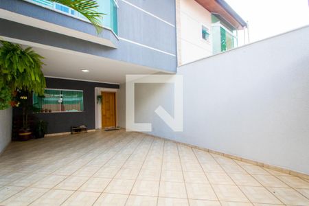 Casa à venda com 230m², 3 quartos e 4 vagasGaragem