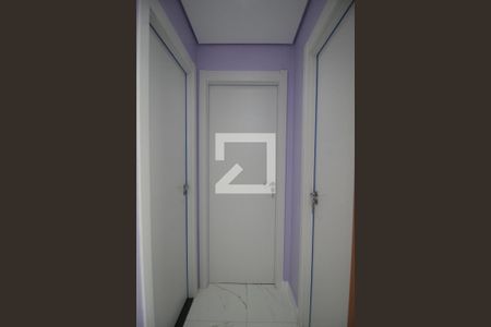 Corredor de apartamento à venda com 2 quartos, 40m² em Jardim Santo Antonio, São Paulo