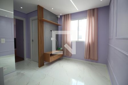 Sala de apartamento à venda com 2 quartos, 40m² em Jardim Santo Antonio, São Paulo