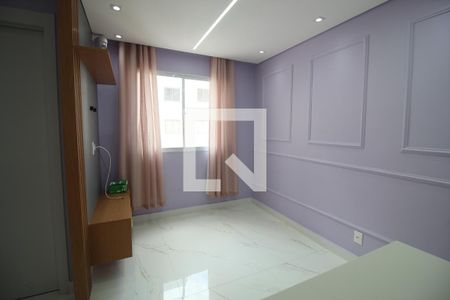 Sala de apartamento à venda com 2 quartos, 40m² em Jardim Santo Antonio, São Paulo