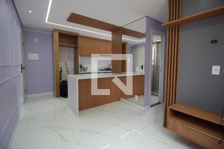 Sala de apartamento à venda com 2 quartos, 40m² em Jardim Santo Antonio, São Paulo