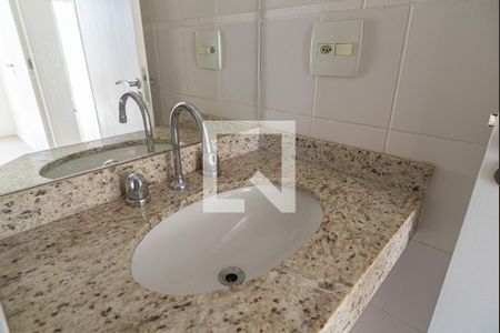 Apartamento à venda com 56m², 2 quartos e 2 vagasBanheiro 2