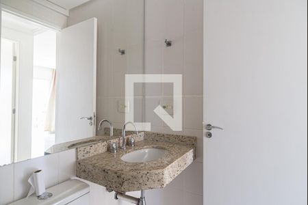 Apartamento à venda com 56m², 2 quartos e 2 vagasBanheiro 2