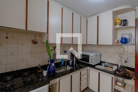 Apartamento para alugar com 66m², 2 quartos e sem vaga Apartamento para alugar com 66m², 2 quartos e sem vagaCozinha e Área de Serviço