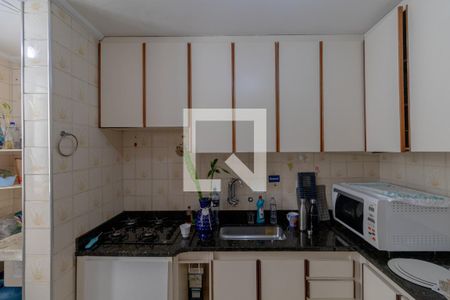 Apartamento para alugar com 66m², 2 quartos e sem vaga Apartamento para alugar com 66m², 2 quartos e sem vagaCozinha e Área de Serviço