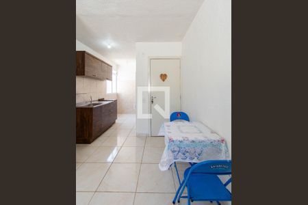 Sala de apartamento à venda com 2 quartos, 70m² em São Luis, Canoas