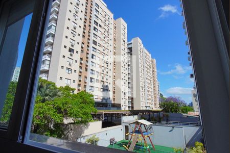 Apartamento à venda com 180m², 3 quartos e 2 vagasQuarto 3 - Vista