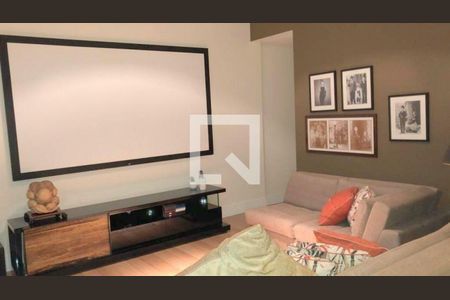 Casa à venda com 530m², 4 quartos e 6 vagas