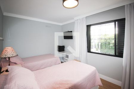 Casa à venda com 250m², 4 quartos e 3 vagasQuarto 2