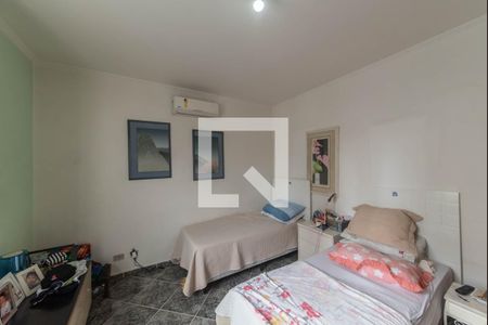 Casa de condomínio à venda com 550m², 5 quartos e 6 vagasSuíte 2