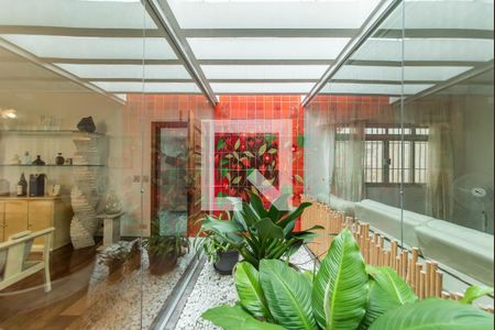 Casa de condomínio à venda com 550m², 5 quartos e 6 vagasJardim de Inverno