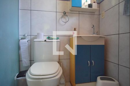 Casa à venda com 120m², 3 quartos e 2 vagasBanheiro da Demi Suíte