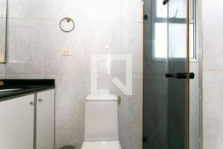 Apartamento para alugar com 75m², 3 quartos e 1 vaga Apartamento para alugar com 75m², 3 quartos e 1 vagaBanheiro da Suíte