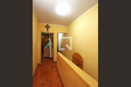 Casa à venda com 108m², 3 quartos e 2 vagasCorredor - Quartos