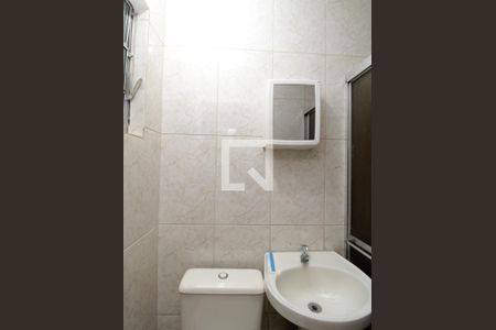 Casa à venda com 108m², 3 quartos e 2 vagasBanheiro da Suíte 1