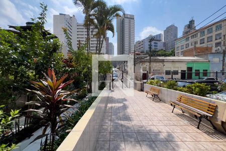 Studio à venda com 44m², 1 quarto e sem vaga Studio à venda com 44m², 1 quarto e sem vagaEntrada