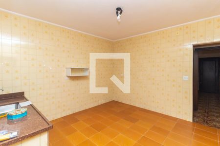 Cozinha de casa para alugar com 2 quartos, 100m² em Vila São José, São Paulo